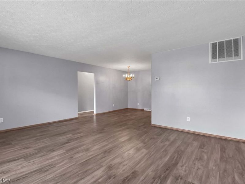 2793 Pease Drive, Unit C303, Rocky River, OH 44116 Photo 4