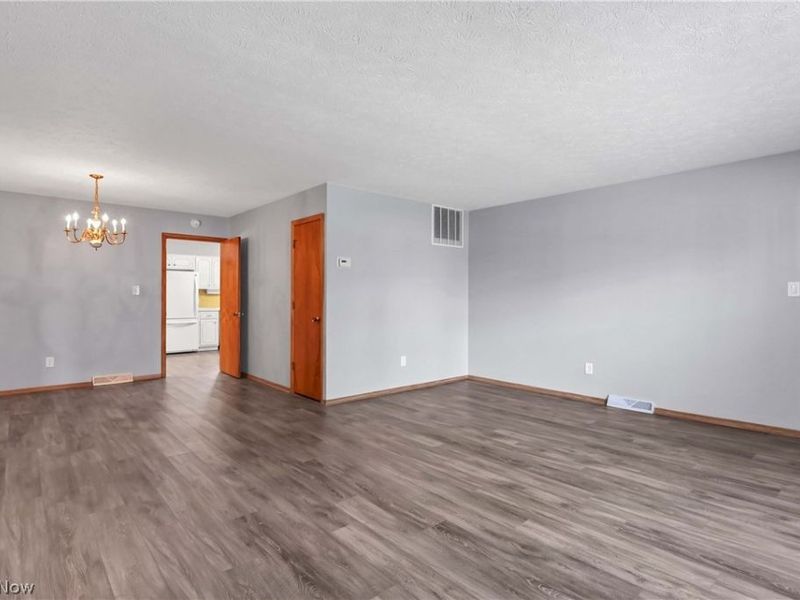 2793 Pease Drive, Unit C303, Rocky River, OH 44116 Photo 7