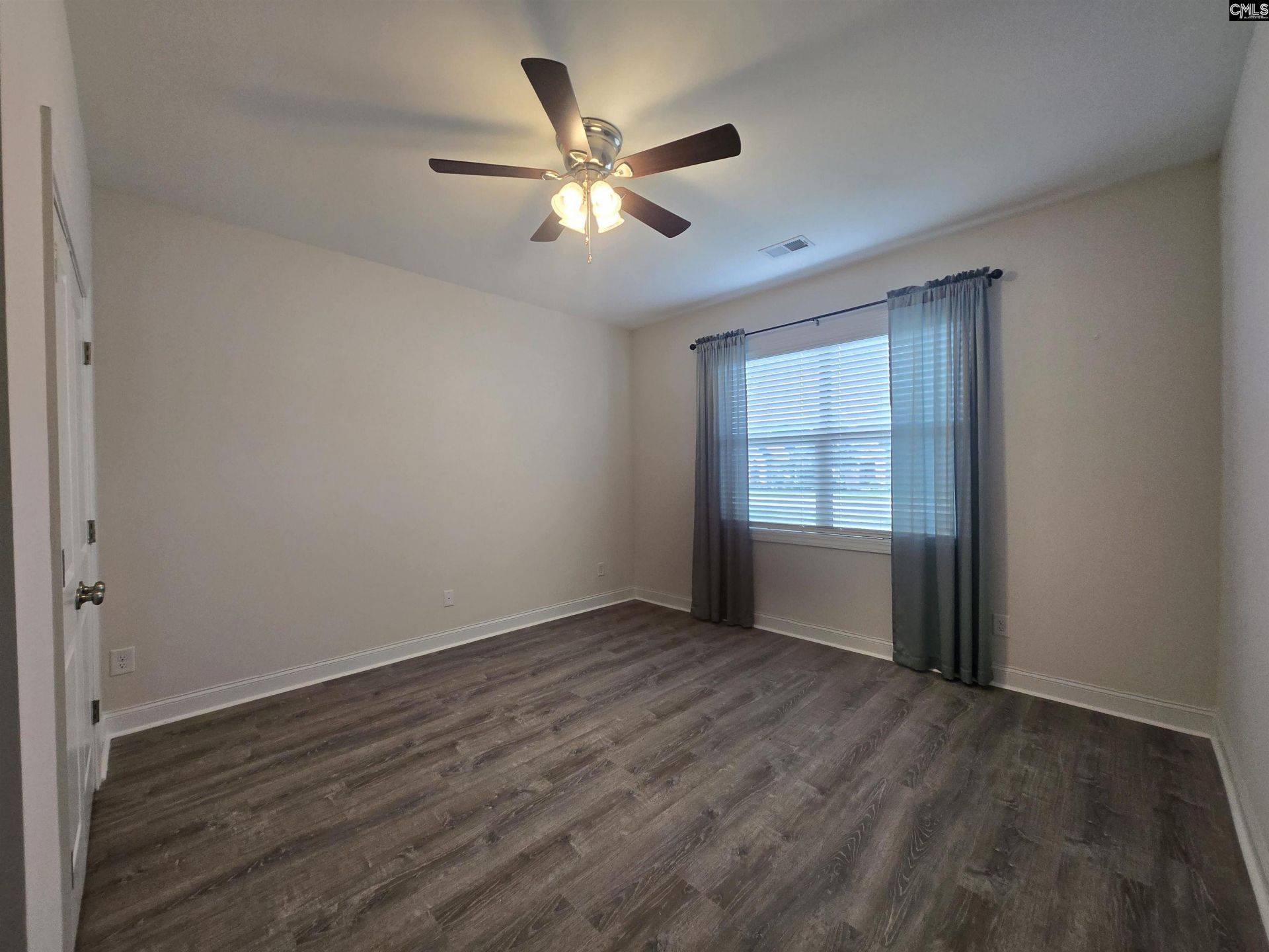 736 Millpoint Way  Photo 6