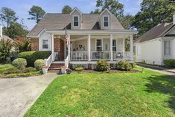 224 Wallace Circle photo 4