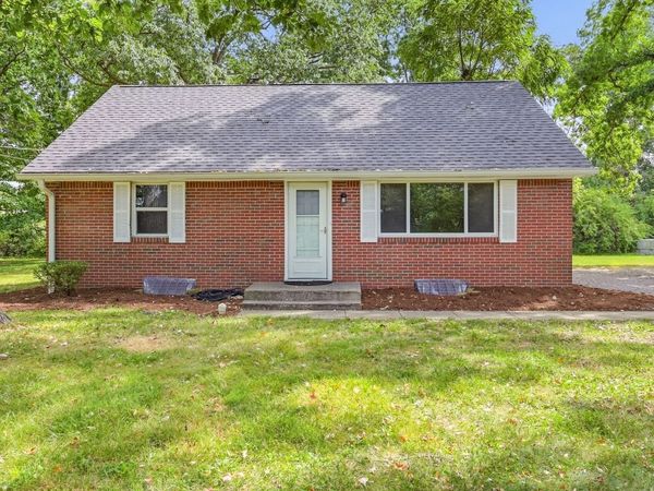 9725 E 46th Street , Indianapolis, IN 46235
