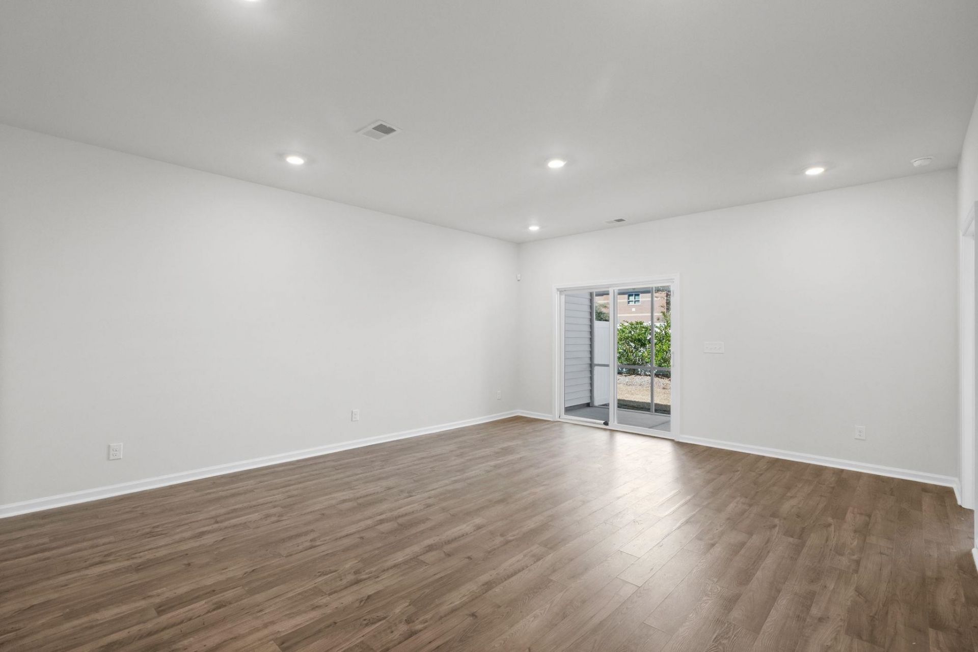 184 Sea Shell Dr.  Photo 11
