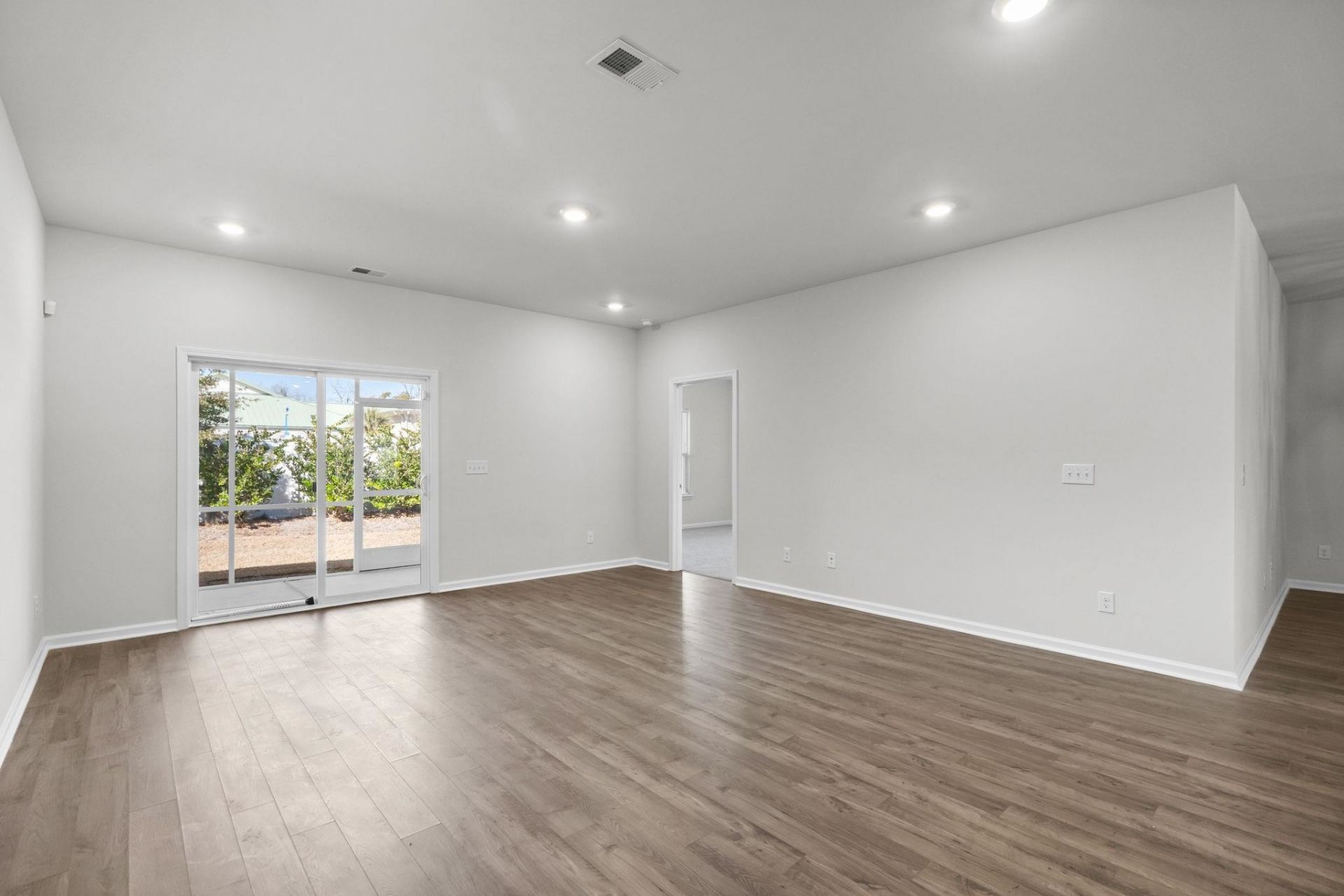 184 Sea Shell Dr.  Photo 8