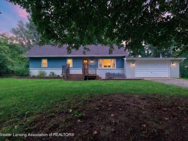 11925 Airline Drive, South Lyon, MI 48178