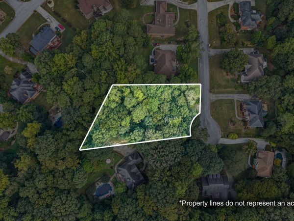 3620 Gin Way, Snellville, GA 30039