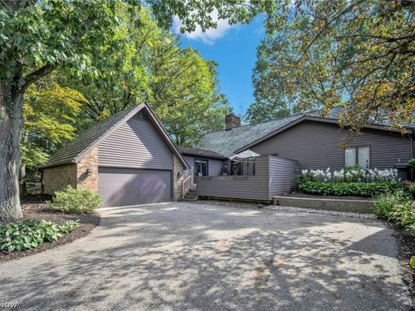 6131 Cedar Lane NW, Canton, OH 44708
