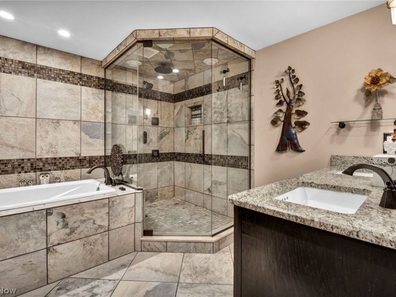 6131 Cedar Lane NW, Canton, OH 44708 Photo 32