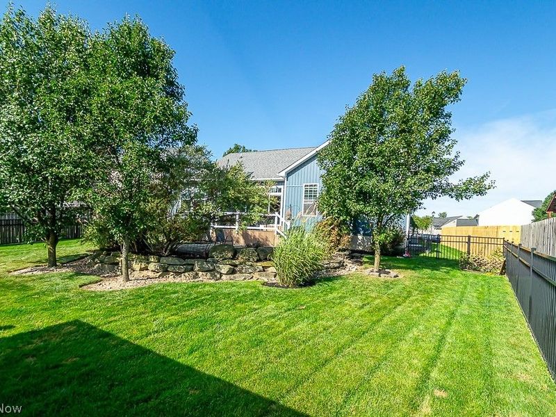 100 Stonewater Court, Berea, OH 44017 Photo 25