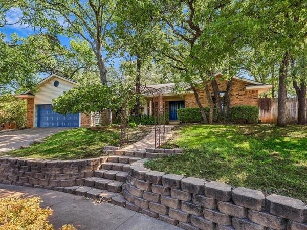 3232 Prince Court, Bedford, TX 76021