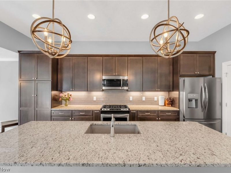 36505 Capri Lane, North Ridgeville, OH 44039 Photo 15