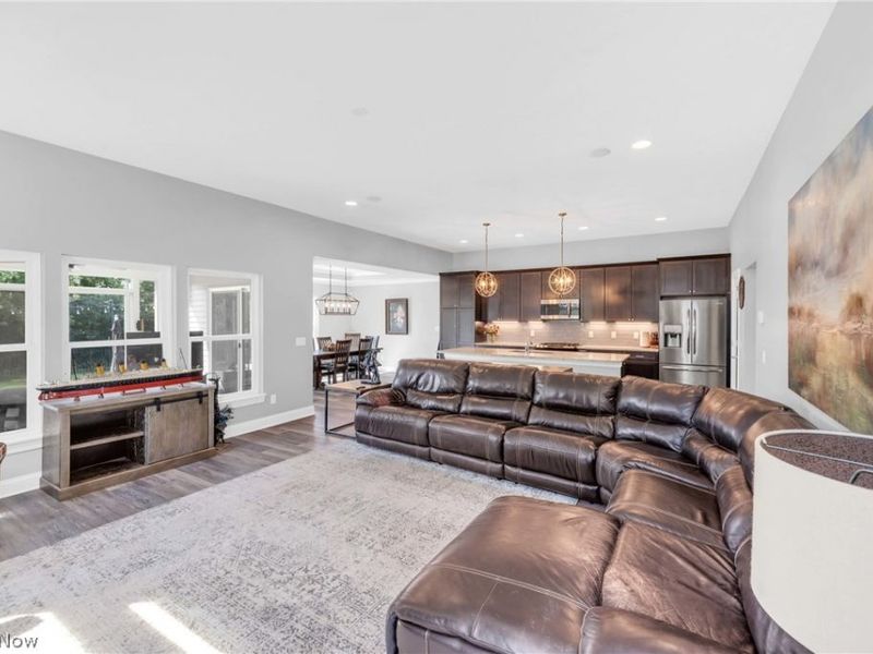 36505 Capri Lane, North Ridgeville, OH 44039 Photo 17