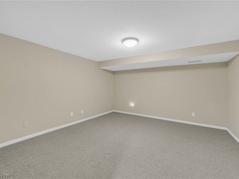 36505 Capri Lane, North Ridgeville, OH 44039 Photo 38