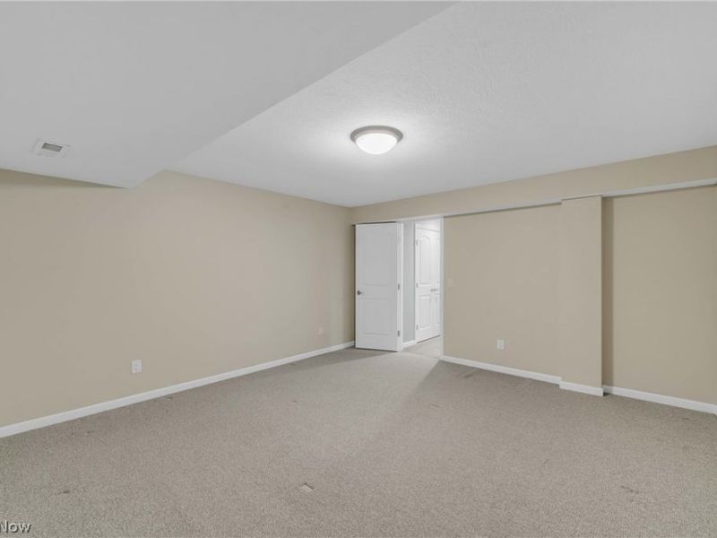 36505 Capri Lane, North Ridgeville, OH 44039 Photo 39