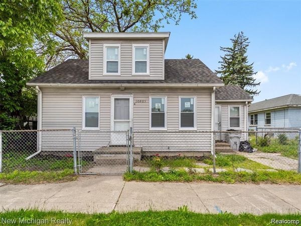 20805 S Chrysler Drive , Hazel Park, Mi 48030