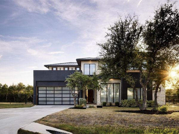 8112 Kuhn DR, Austin, TX 78736