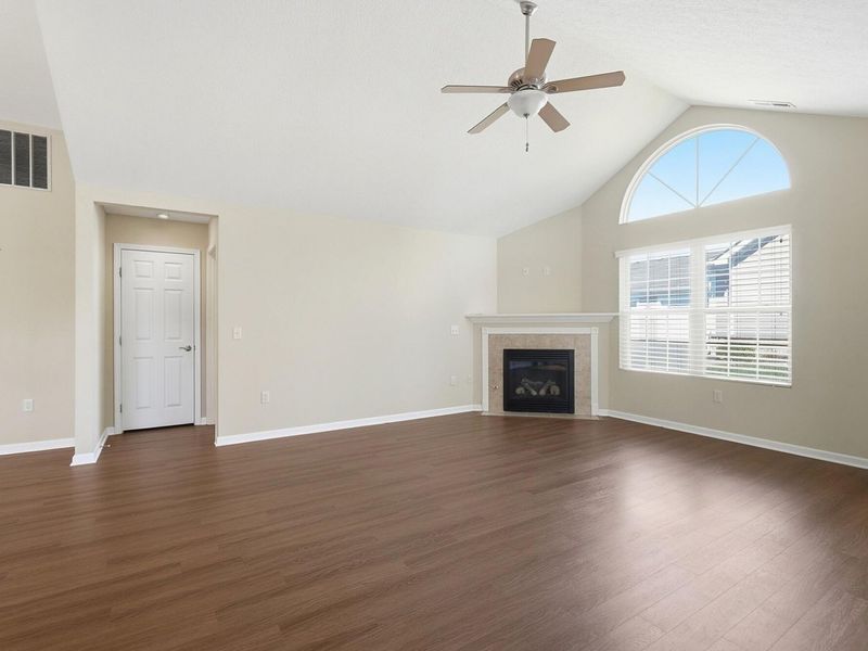 4706 Cobblestone Drive, Tipp City, OH 45371 Photo 7