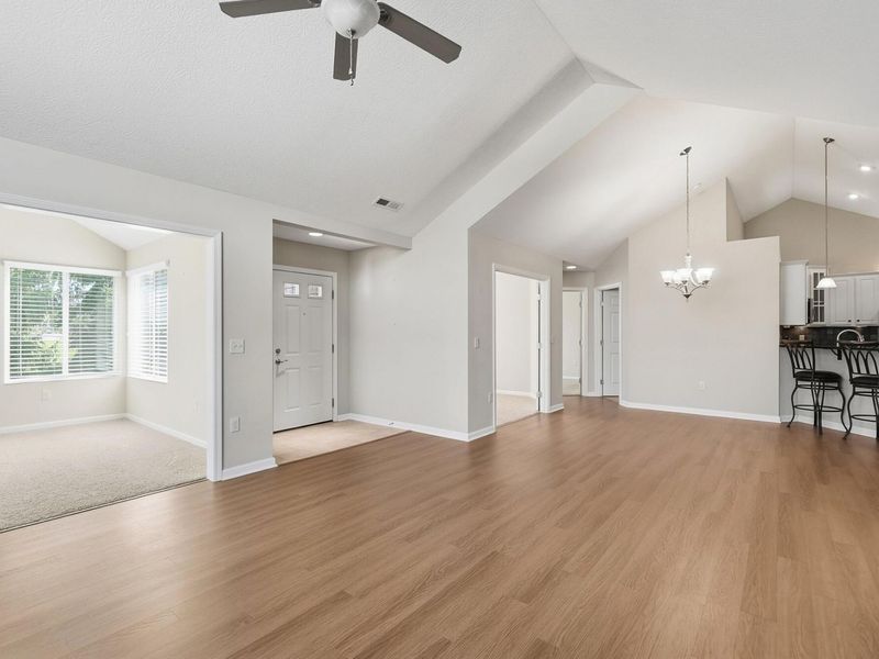 4706 Cobblestone Drive, Tipp City, OH 45371 Photo 9