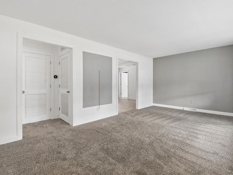 43 3rd Avenue SW, Etna, OH 43062 Photo 7