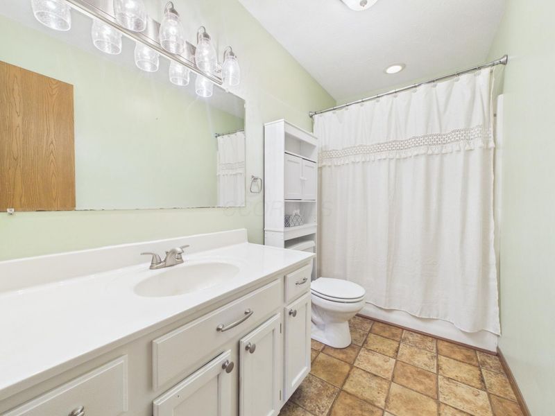 3890 Carroll Eastern Road NW, Carroll, OH 43112 Photo 32