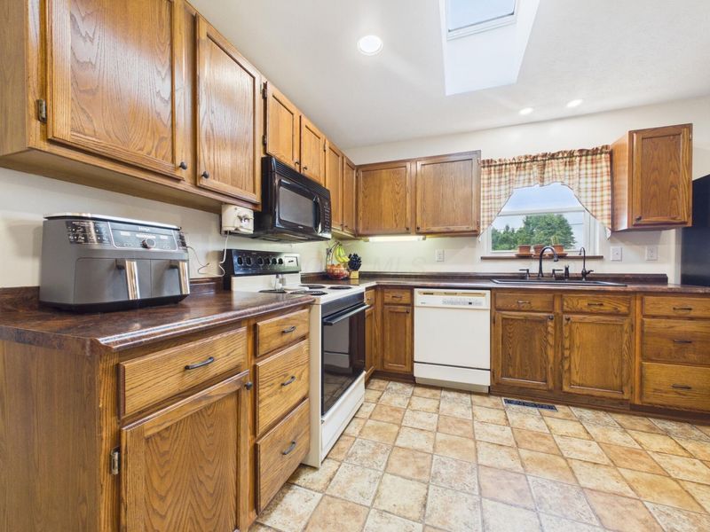 3890 Carroll Eastern Road NW, Carroll, OH 43112 Photo 5
