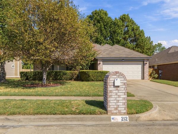 212 E Kansas Street , Broken Arrow, OK 74012