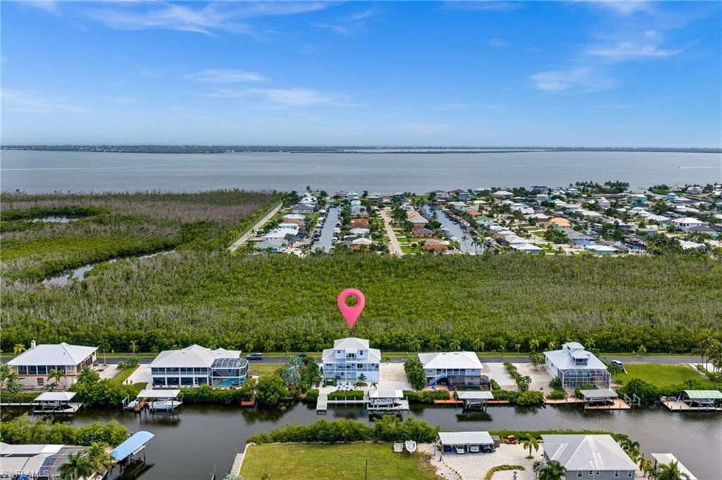 2912 Buttonwood Key Ct, Saint James City, FL 33956 Photo