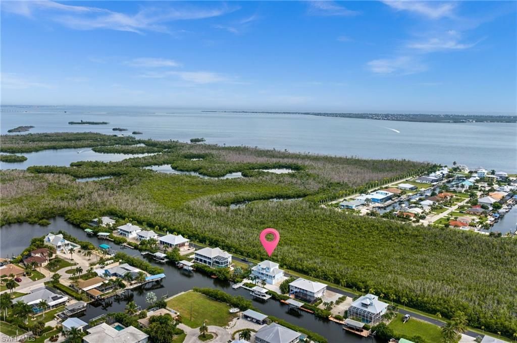 2912 Buttonwood Key Ct, Saint James City, FL 33956 Photo