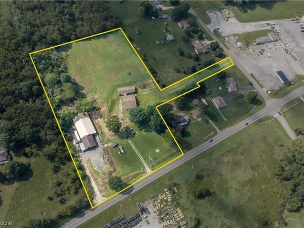 4111 Canton Road NW, Carrollton, OH 44615