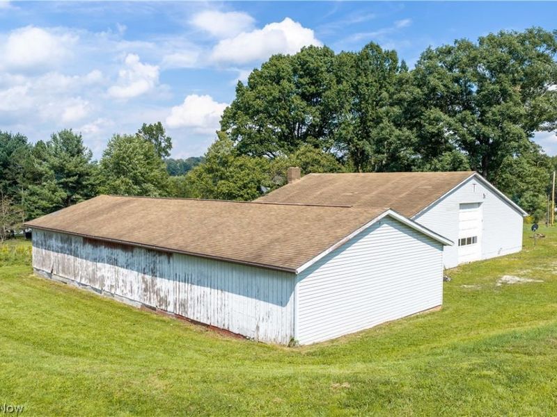 4111 Canton Road NW, Carrollton, OH 44615 Photo 10