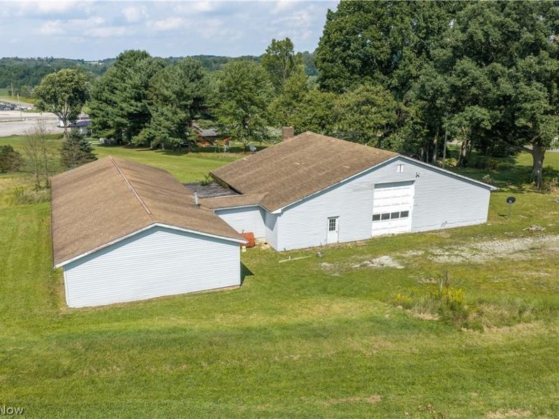 4111 Canton Road NW, Carrollton, OH 44615 Photo 11