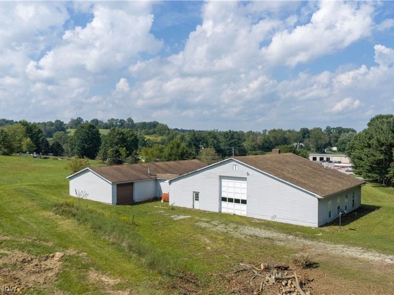 4111 Canton Road NW, Carrollton, OH 44615 Photo 14