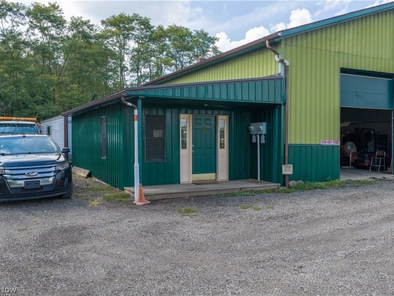 4111 Canton Road NW, Carrollton, OH 44615 Photo 17
