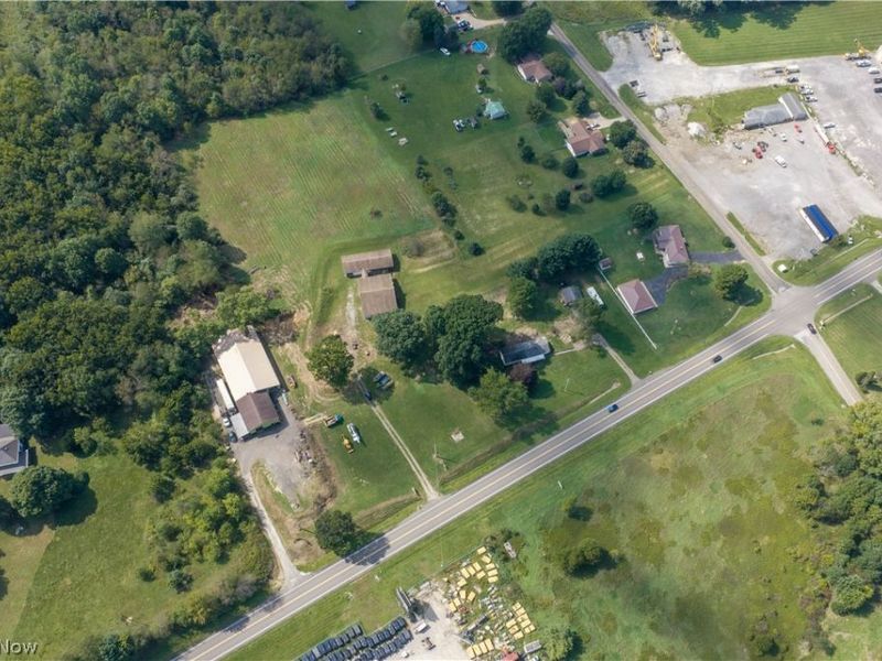 4111 Canton Road NW, Carrollton, OH 44615 Photo 38