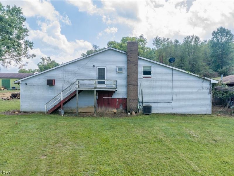 4111 Canton Road NW, Carrollton, OH 44615 Photo 5