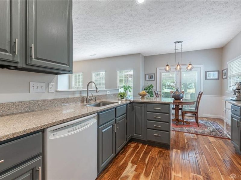 365 W Pugh Drive, Springboro, OH 45066 Photo 16