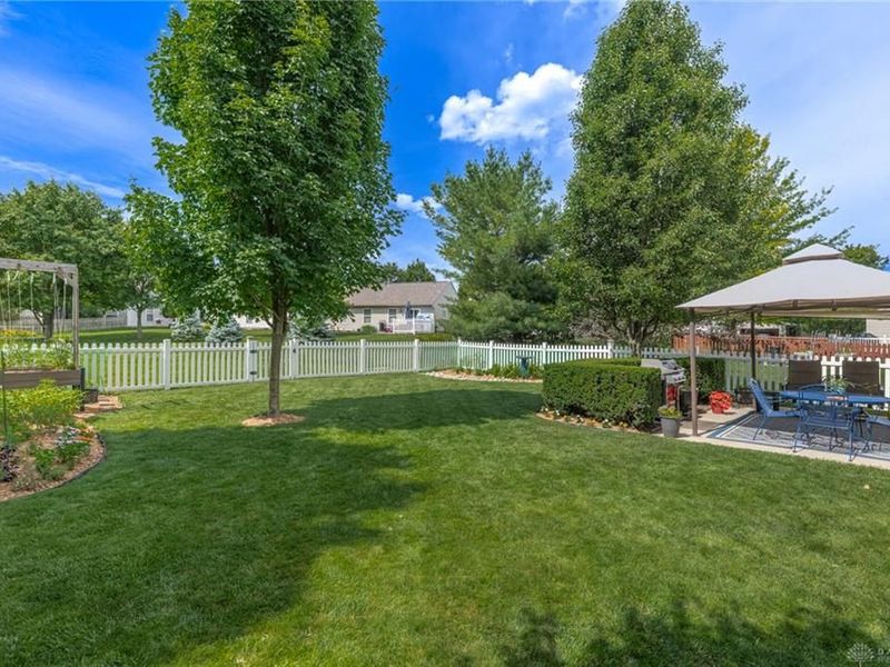 365 W Pugh Drive, Springboro, OH 45066 Photo 30