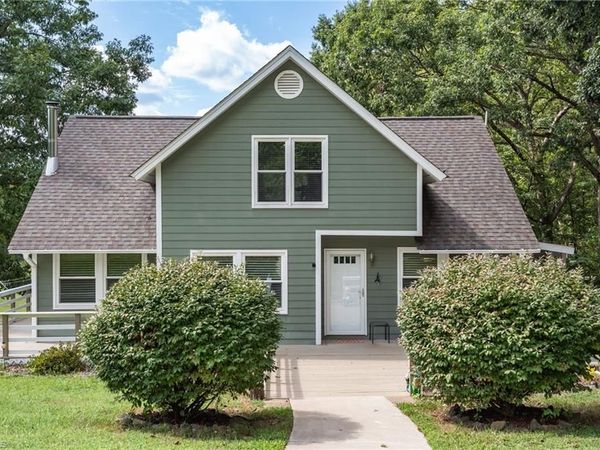 423 Deer Run Road, Prospect Hill, NC 27314