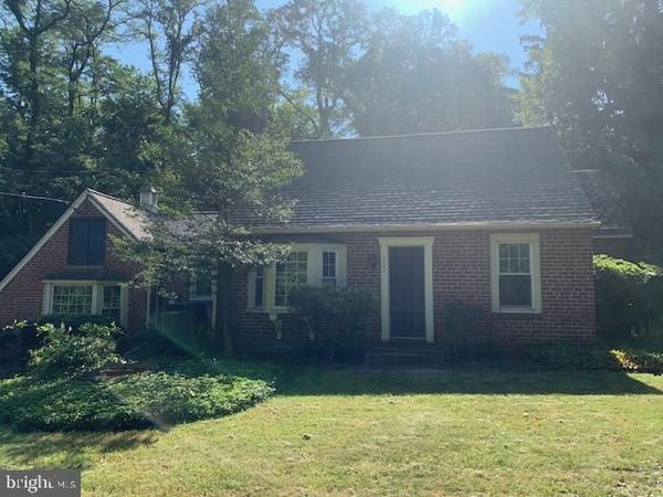 WILLOW GROVE, PA 19090