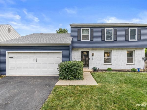 1572 Andover Avenue , St. Charles, IL 60174