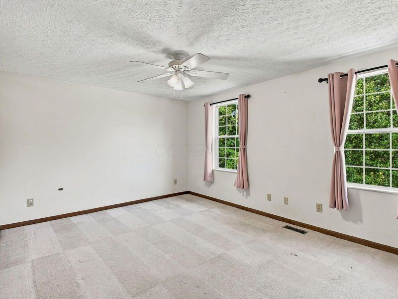 1404 Autumn Drive , Lancaster, OH 43130 Photo 23