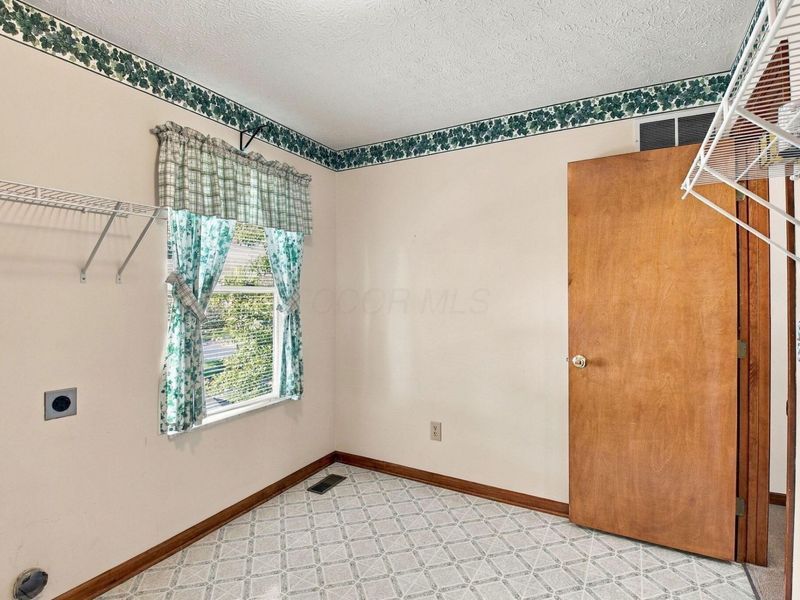 1404 Autumn Drive , Lancaster, OH 43130 Photo 28
