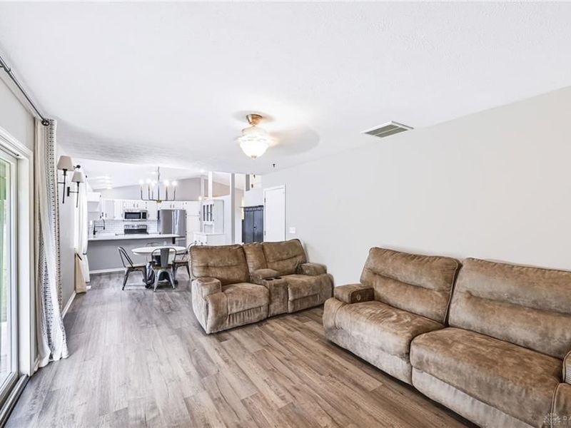 4268 Joshane Street, Springfield, OH 45502 Photo 9