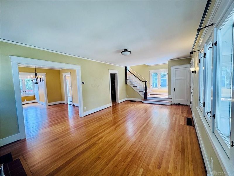 62 E Dixon Avenue, Oakwood, OH 45419 Photo 18