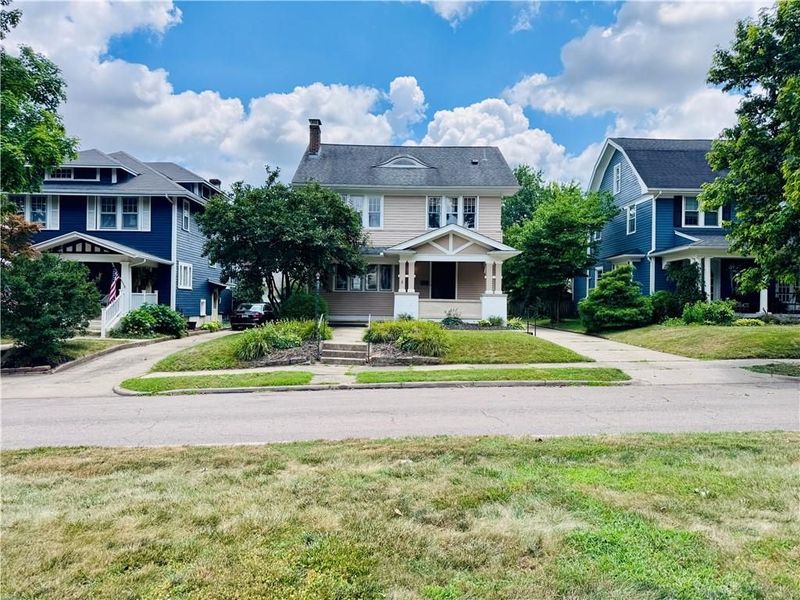 62 E Dixon Avenue, Oakwood, OH 45419 Photo 4