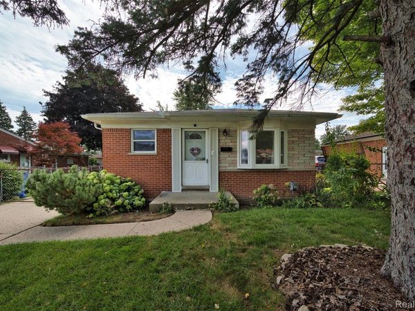 25117 Ann Arbor Trail, Dearborn Heights, Mi 48127