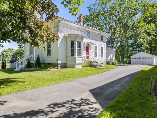 3 Alexander Reed Road , Richmond, ME 04357