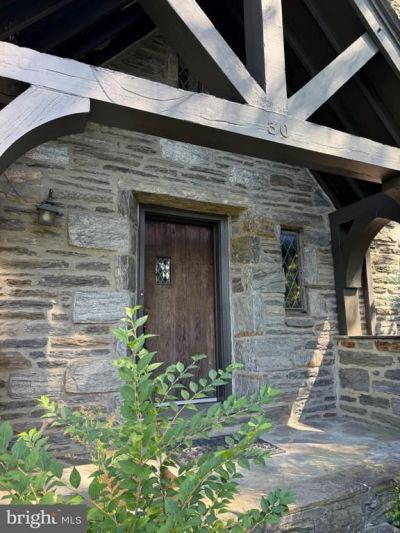 30 GUERNSEY ROAD, SWARTHMORE, PA 19081