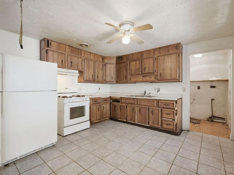 299 Brookforest Drive, Delhi Township, OH 45238 Photo 16