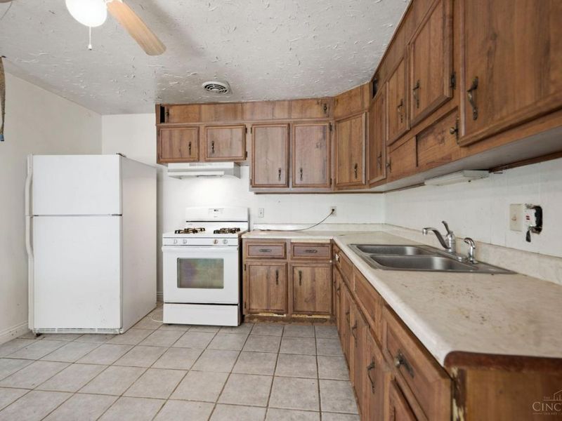 299 Brookforest Drive, Delhi Township, OH 45238 Photo 17