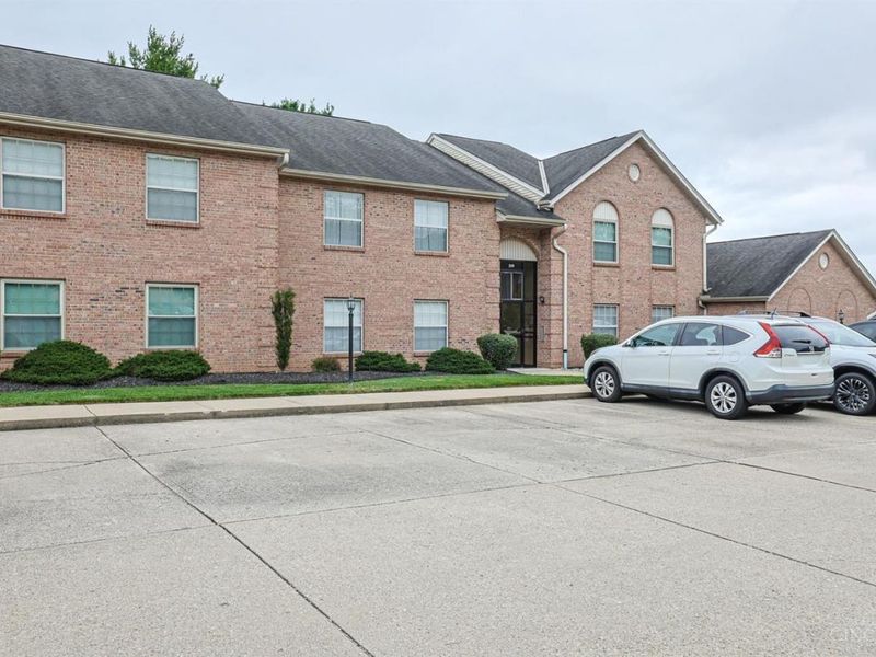 219 Morgans Way, Unit 34, Harrison, OH 45030 Photo 1